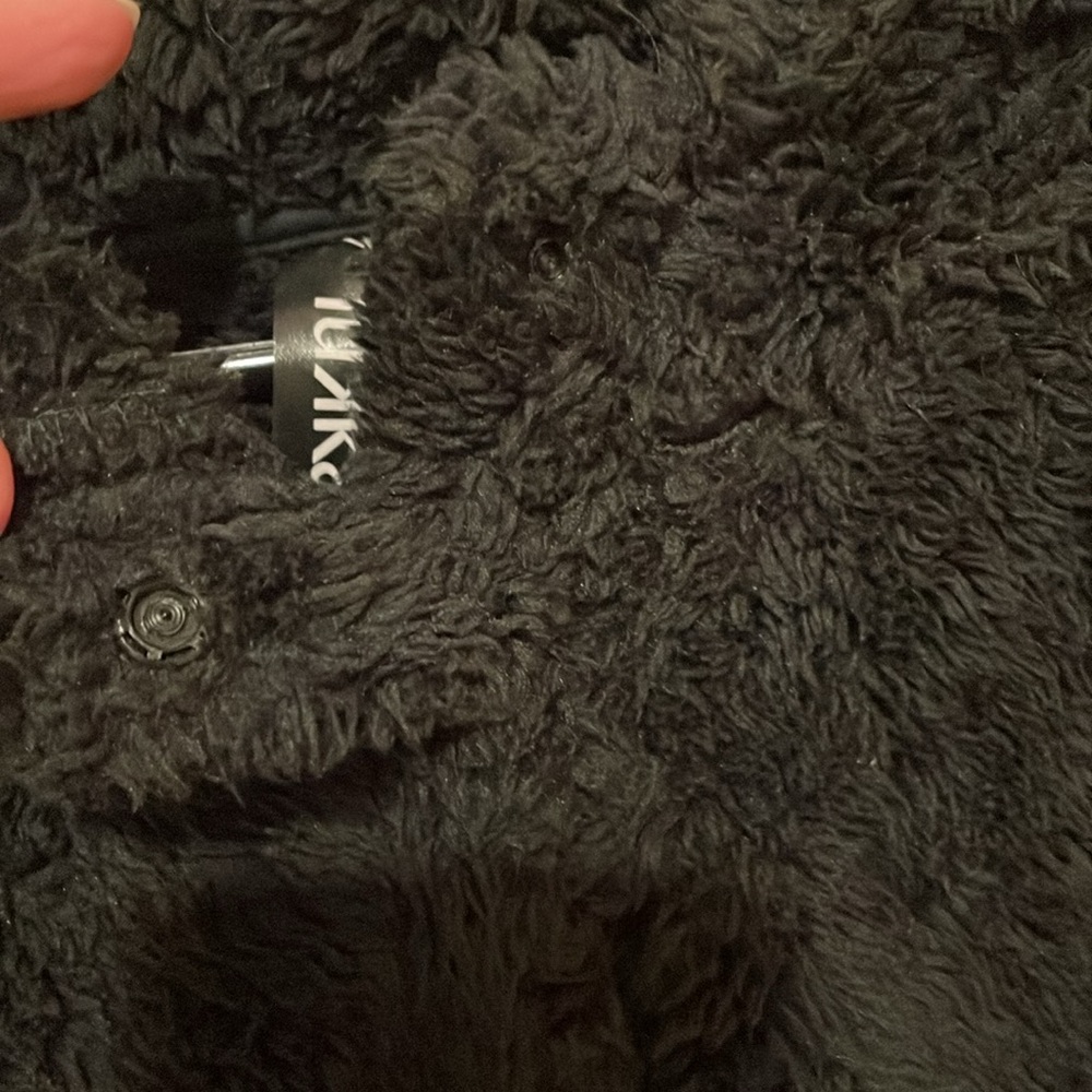 Lukka Lux Women's Black Fleece Jacket - Picture 4 of 5